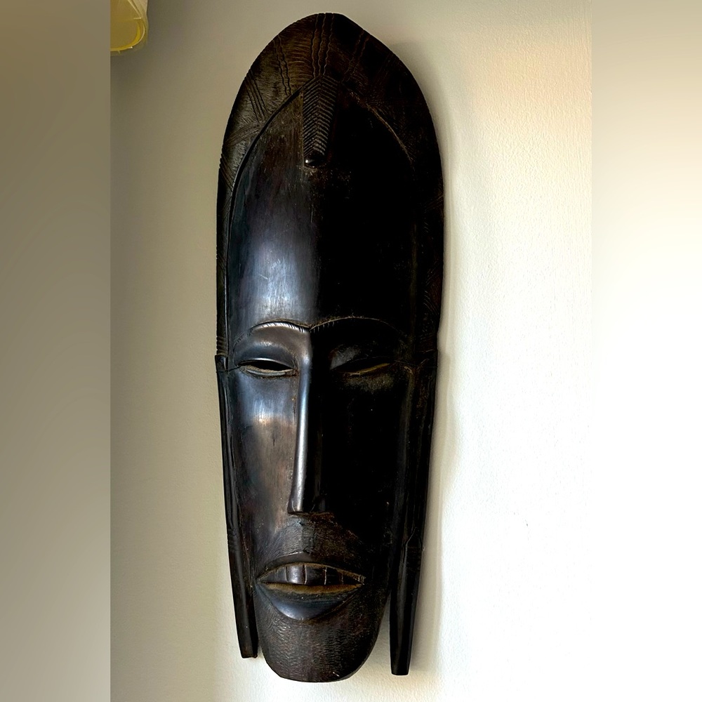 Vintage 18” African Tribal Face Mask Wood hand carved Wall Hanging Mask